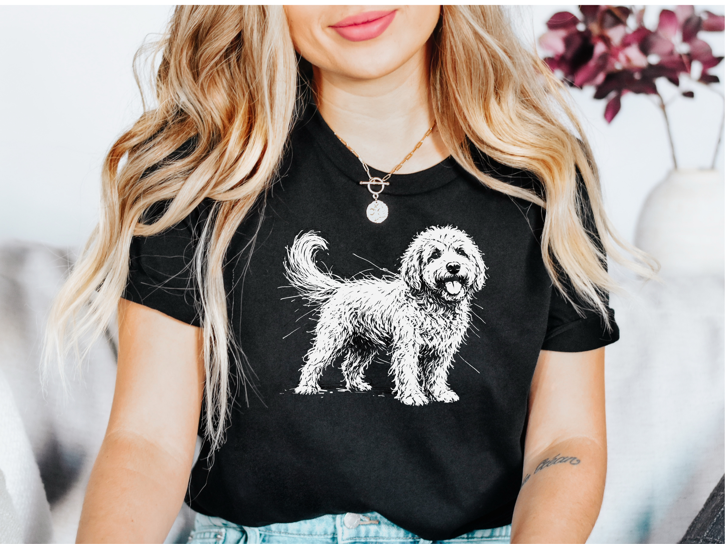 Mockup_01_Golden Doodle Sketch.png