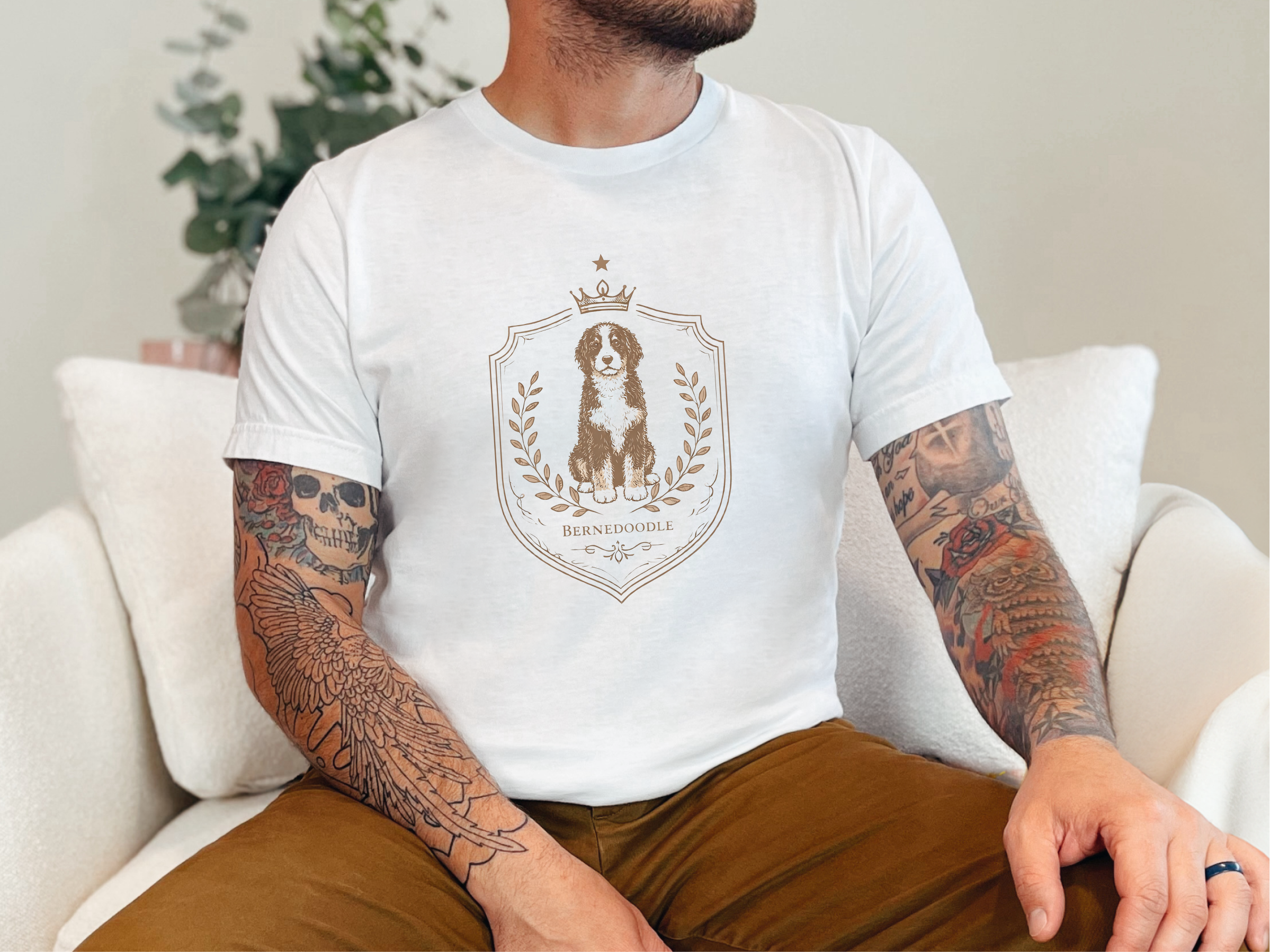 Mockup_02_Bernedoodle Royal Crest.png