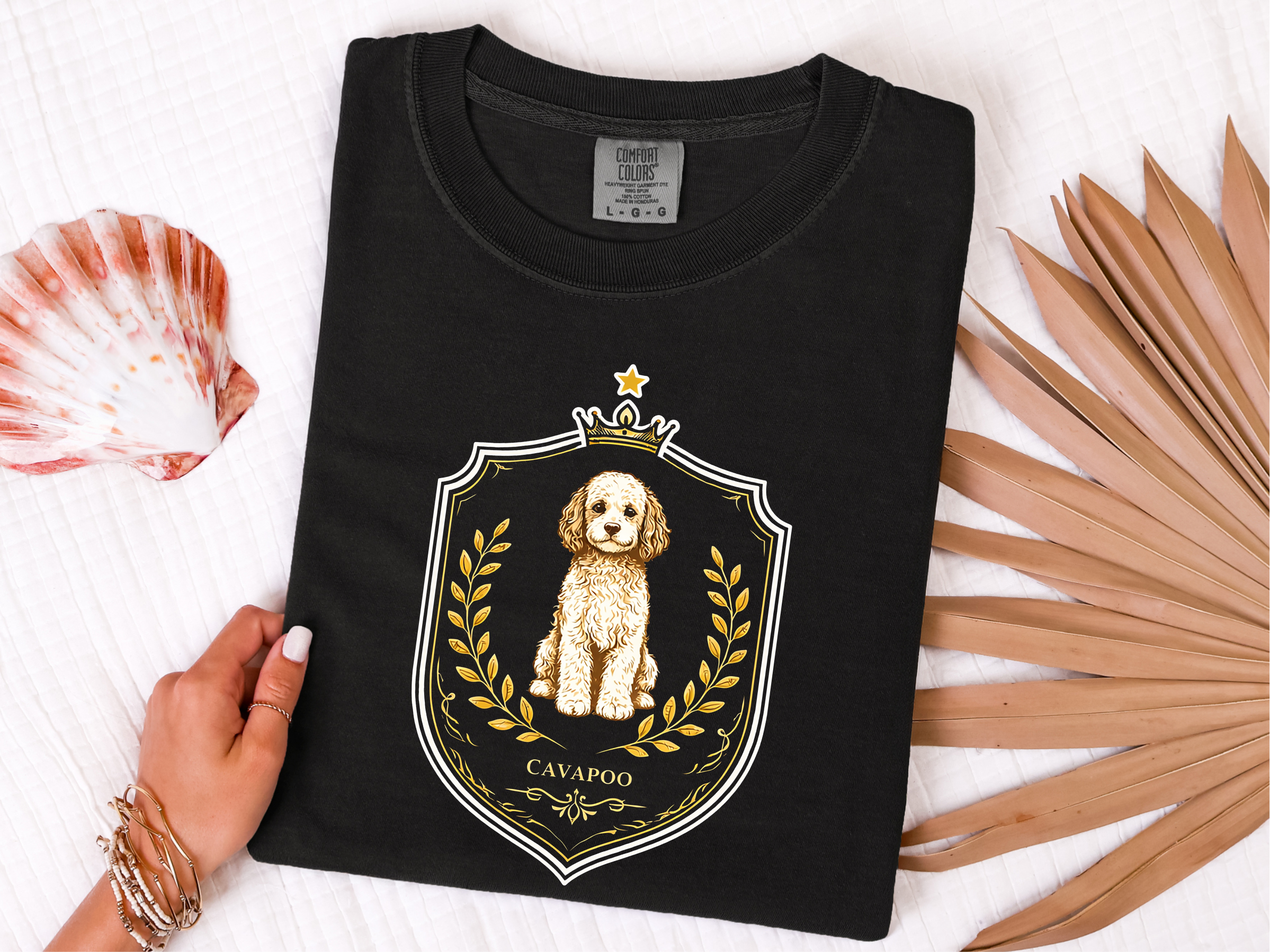 Mockup_02_Comfort Colors Cavapoo Royal Crest.png