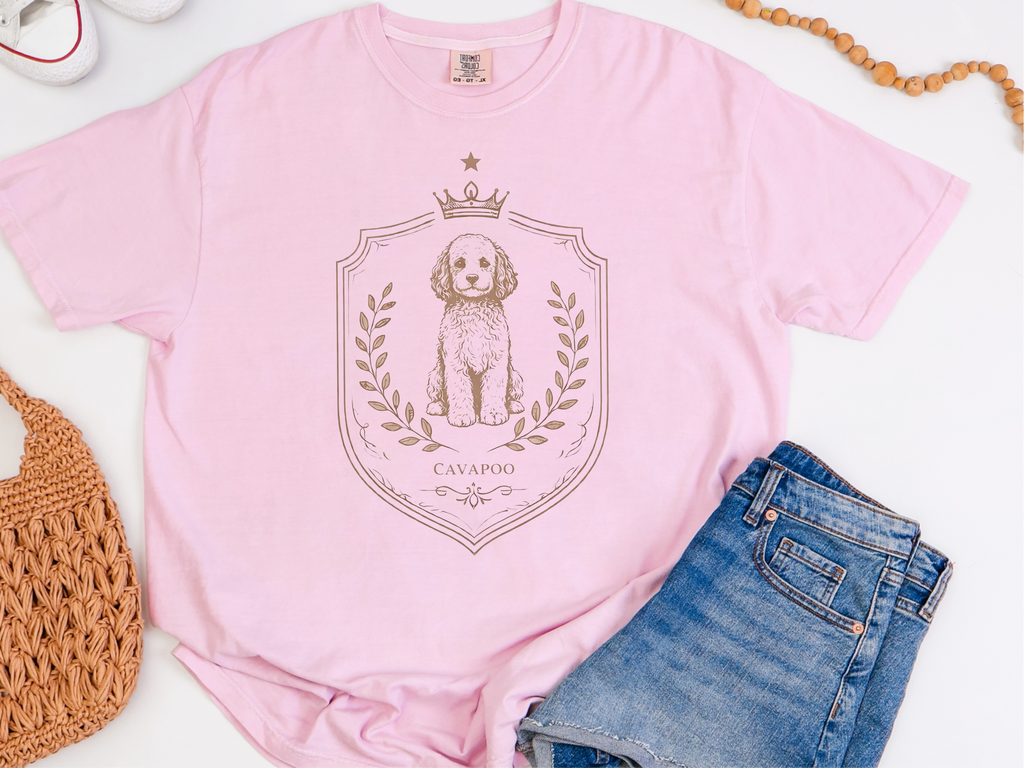 Mockup_04_Comfort Colors Cavapoo Royal Crest.png