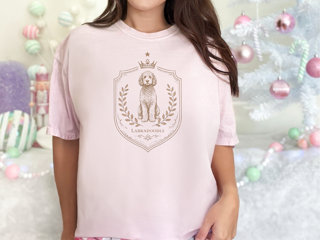 Mockup_04_Comfort Colors Labradoodle Royal Crest.png