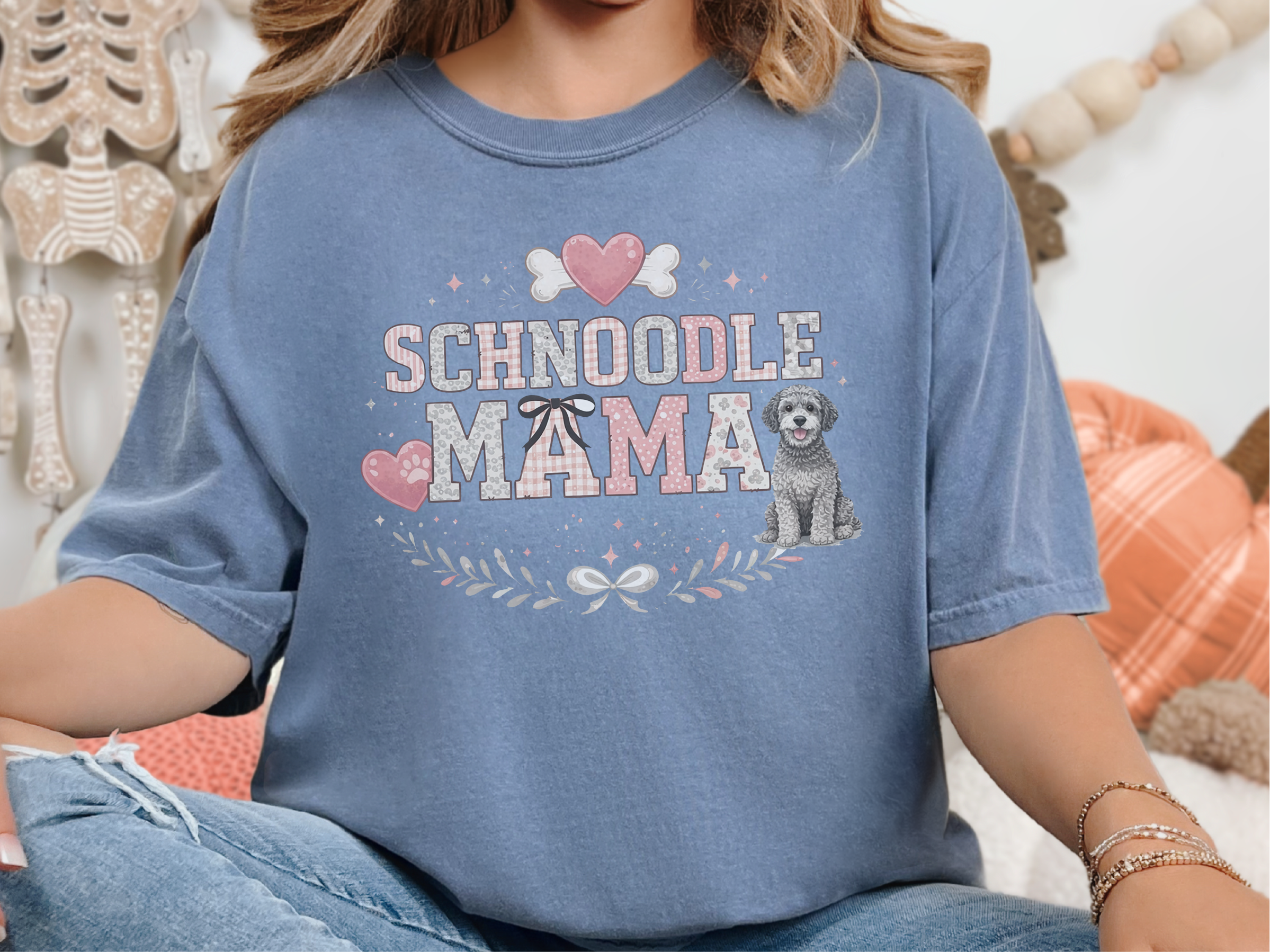 Mockup_06_Comfort Colors Schnoodle Mama.png