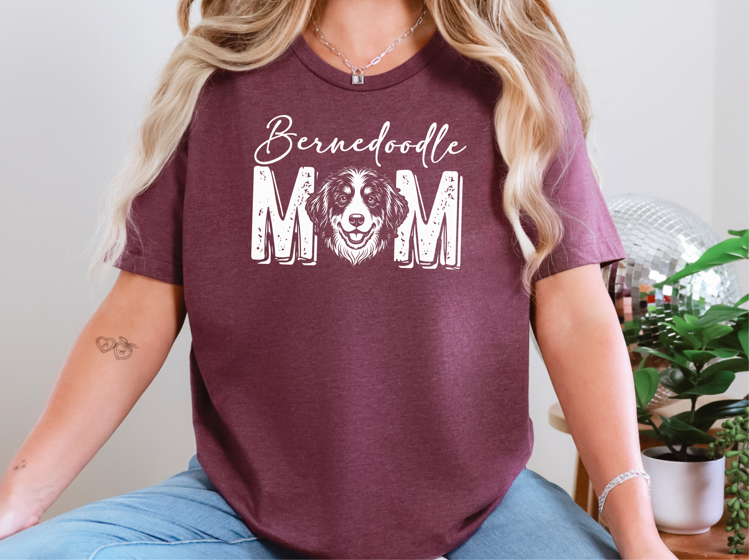 Mockup_07_Bernedoodle Mom.png