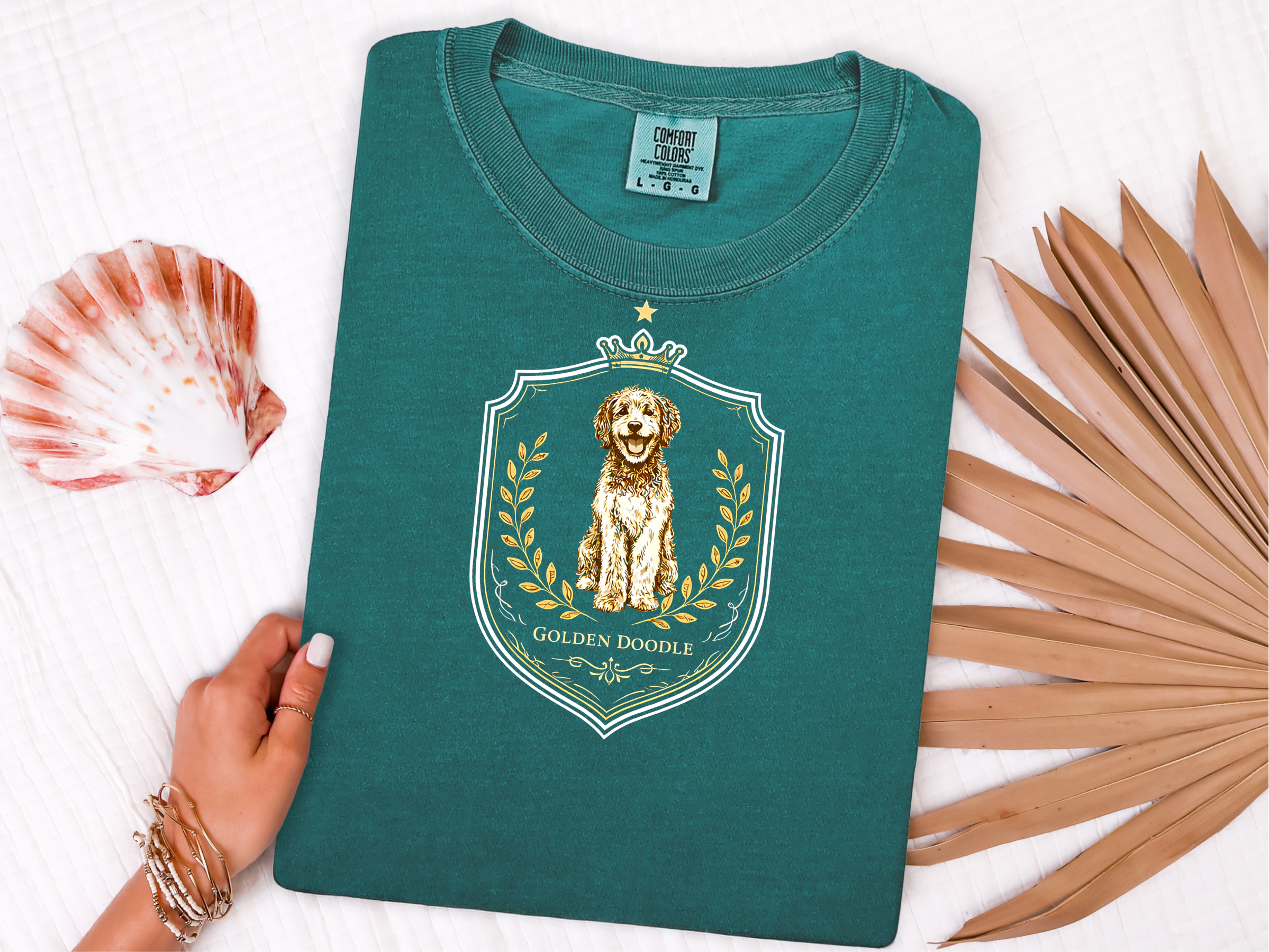 Mockup_07_Comfort Colors Golden Doodle Crest.png