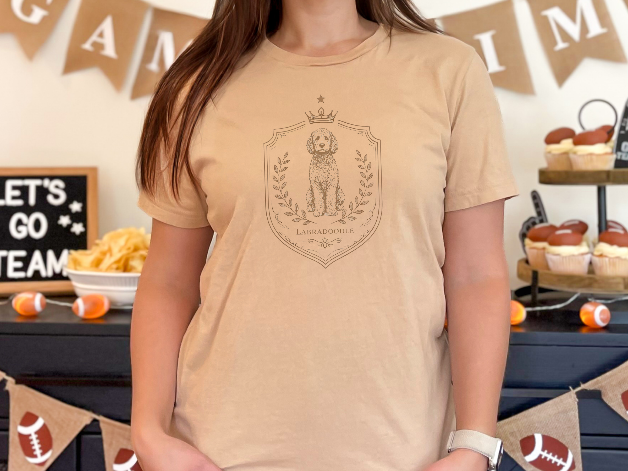Mockup_07_Labradoodle Royal Crest.png