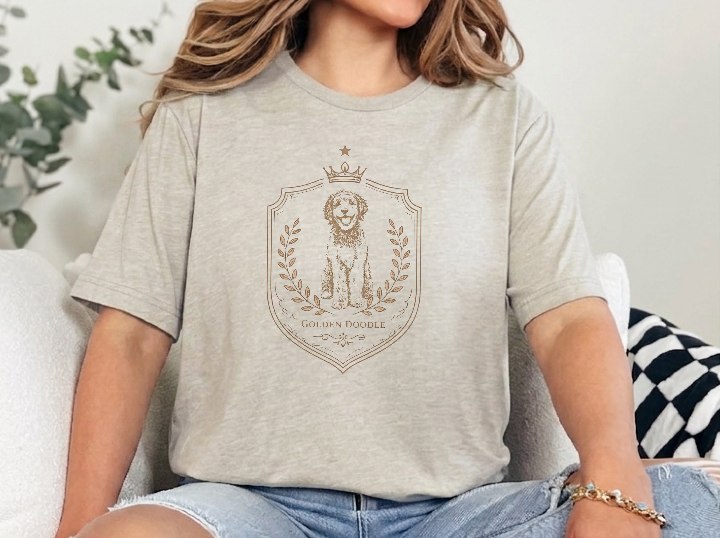Mockup_08_Golden Doodle Crest.png