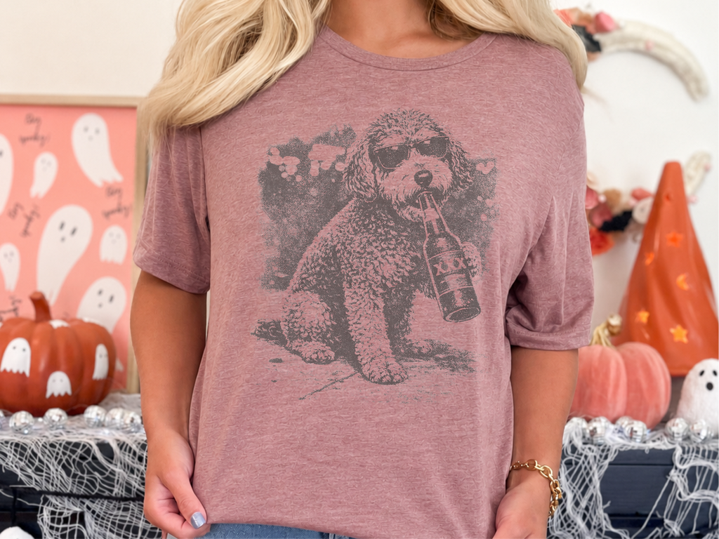 Mockup_08_Schnoodle Drinking Beer.png